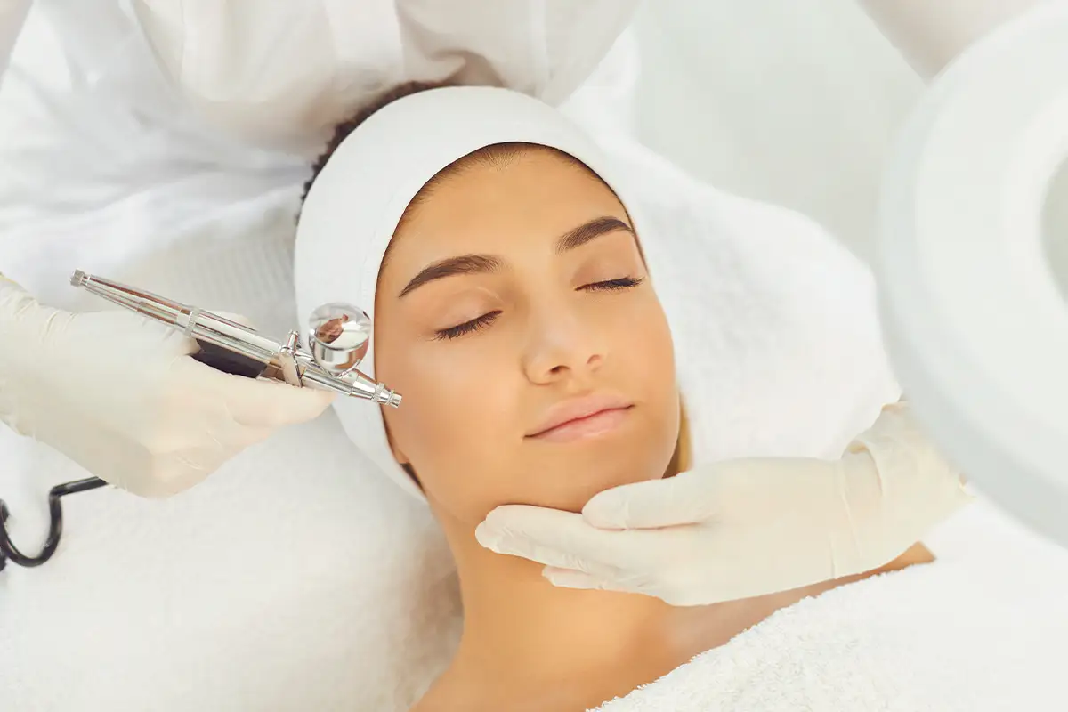 Woman relaxing and getting an oxygen treatment service